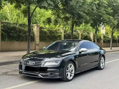 Audi S7