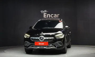 Mercedes-Benz GLA-Class