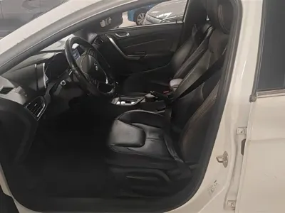 Chery Arrizo 5