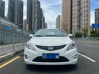 Hyundai Verna