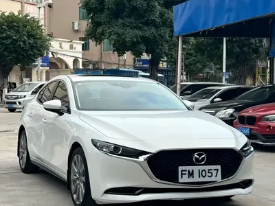 Mazda 3 Axela