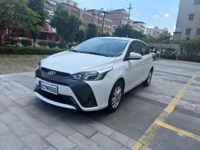 Toyota Yaris L