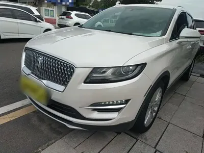 Lincoln MKC