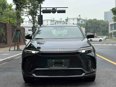 Toyota 铂智4X
