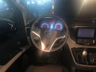 JAC Refine M4