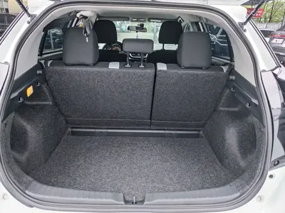 Toyota Yaris L