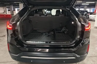 Nio EC6