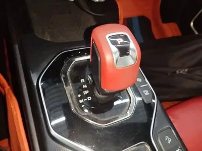 Geely ICON