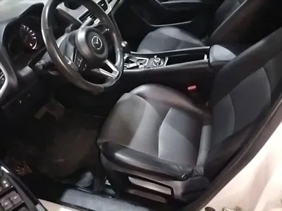 Mazda 3 Axela