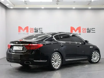 Kia K9