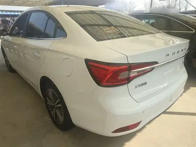 Roewe i5