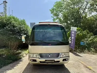 Golden Dragon 金旅考斯特