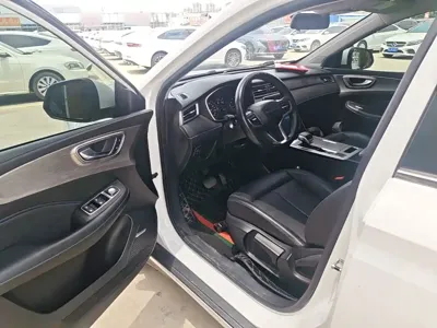 Roewe RX5