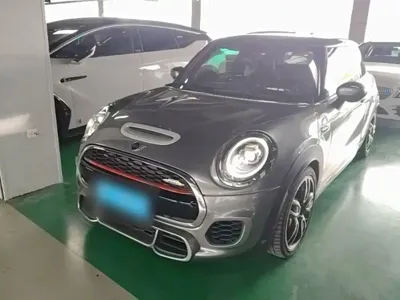 MINI Mini JCW
