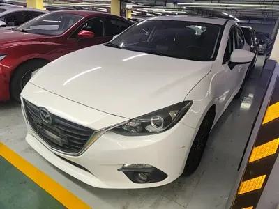 Mazda 3 Axela