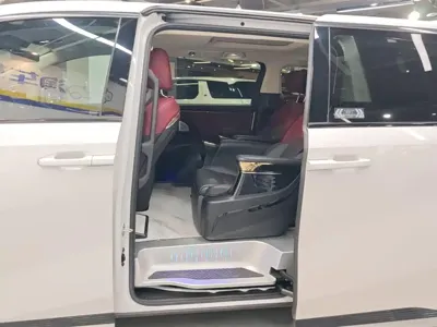 GAC Motor Trumpchi E9