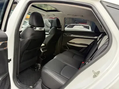 Geely Emgrand L