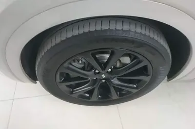 Li Auto ONE