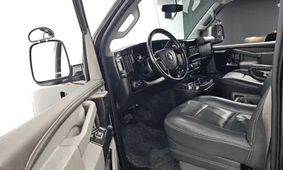 Chevrolet Express Van