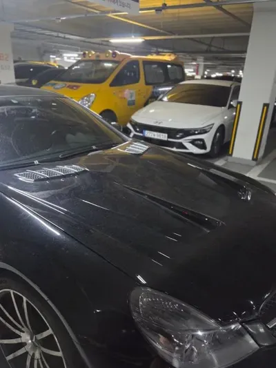 Mercedes-Benz SL-Class