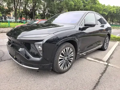 Nio EC6