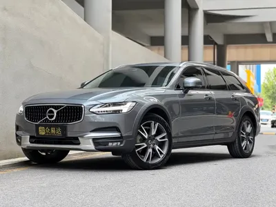 Volvo V90