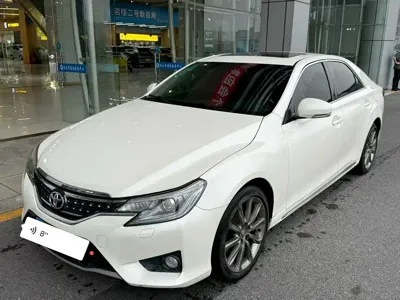 Toyota Reiz