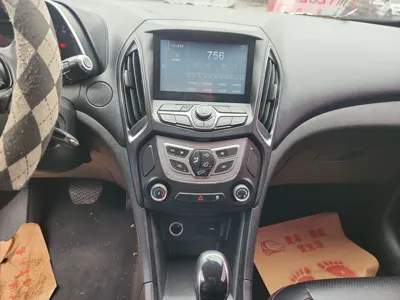 Chery Arrizo 5