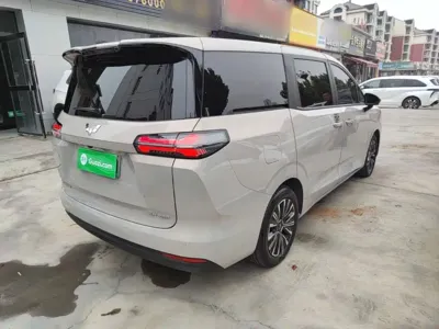 Wuling Xingguang 730 New Energy