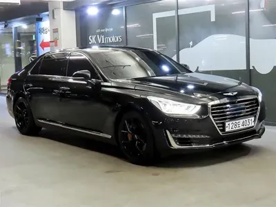 Genesis EQ900