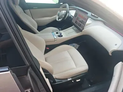 Xiaomi 小米YU7