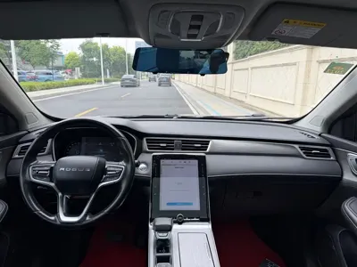Roewe RX5