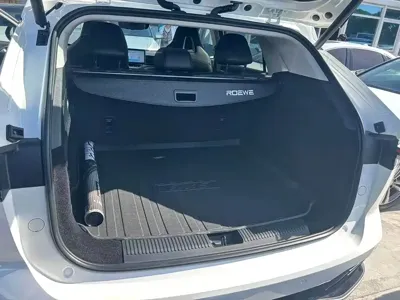 Roewe RX5