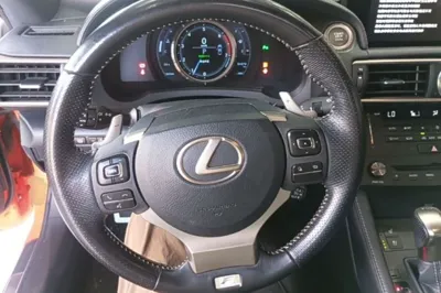 Lexus RC