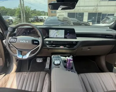 Kia K8