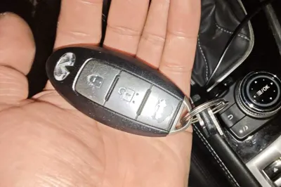 Infiniti Q50L