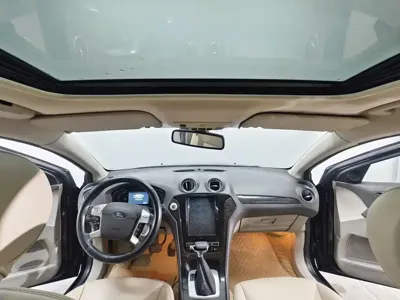 Ford Mondeo Zhisheng