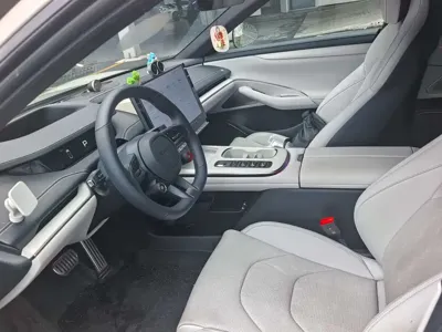 Xiaomi SU7