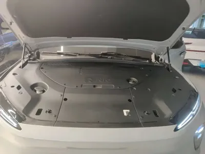 Nio ES8