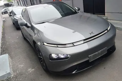Xpeng P7