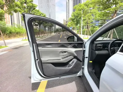 BYD Qin L