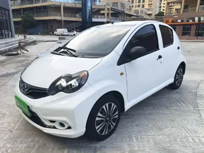 BYD F0