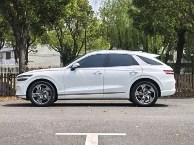 Genesis 捷尼赛思纯电GV70