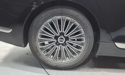 Kia K9
