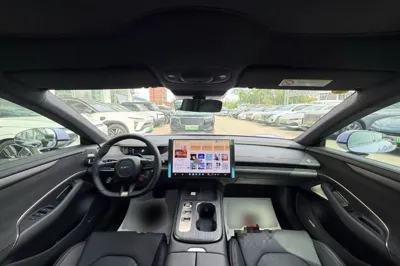 Xiaomi Auto SU7