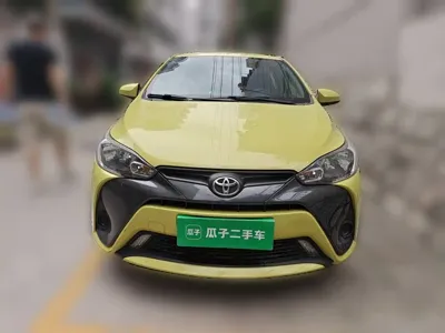 Toyota Yaris L