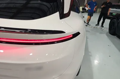 Zeekr 007GT