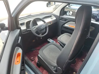 Wuling MINIEV