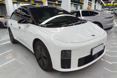 Li Auto Li Auto i6