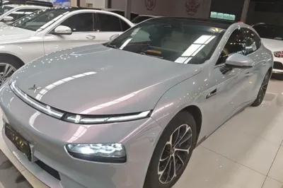 Xpeng P7
